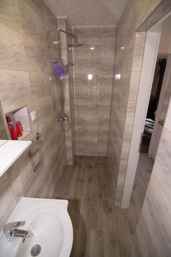 Naid Apartmani Kulen Vakuf Extérieur photo